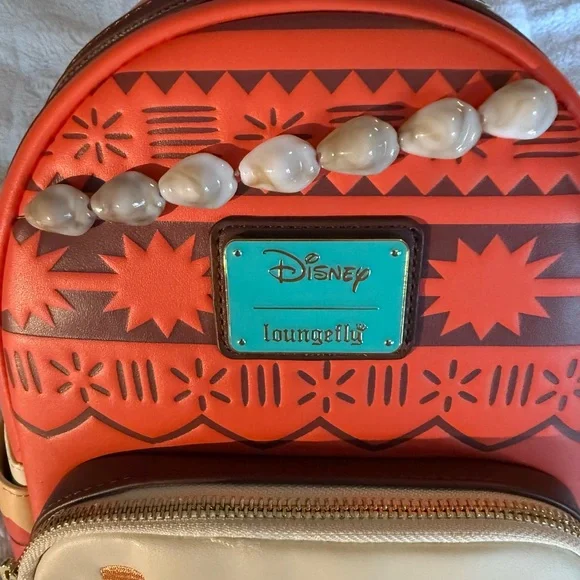 Loungefly Disney Moana Outfit Mini Backpack Brand New with Tags 🐚🐚 - Picture 10 of 15